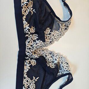 Intimissimi Lara Triangle Bra – Soft Stretch Lace, 40B USA, Purchased in Italy